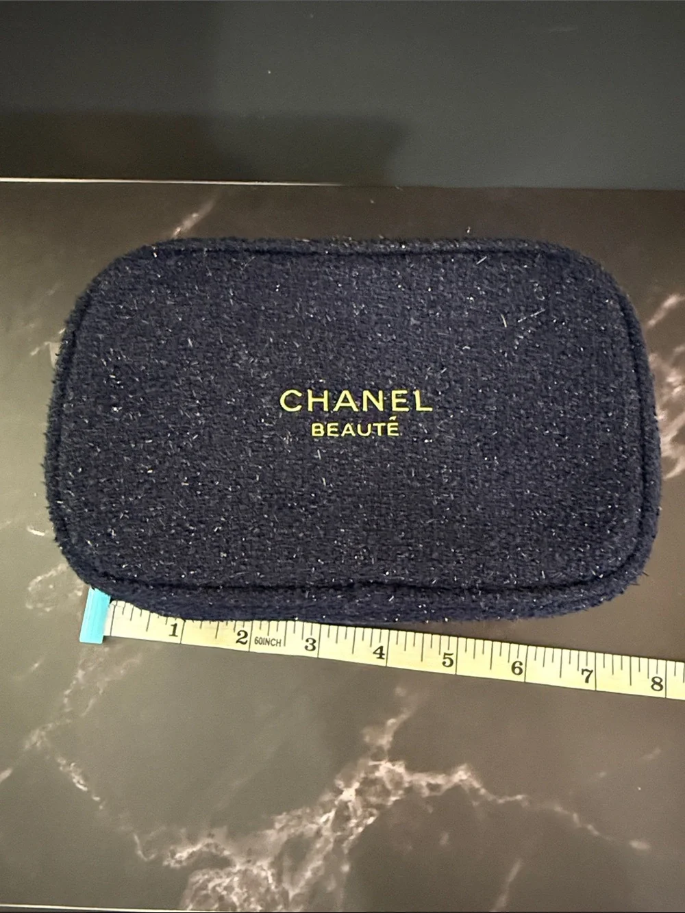 CHANEL Beauté Cosmetic Makeup Pouch